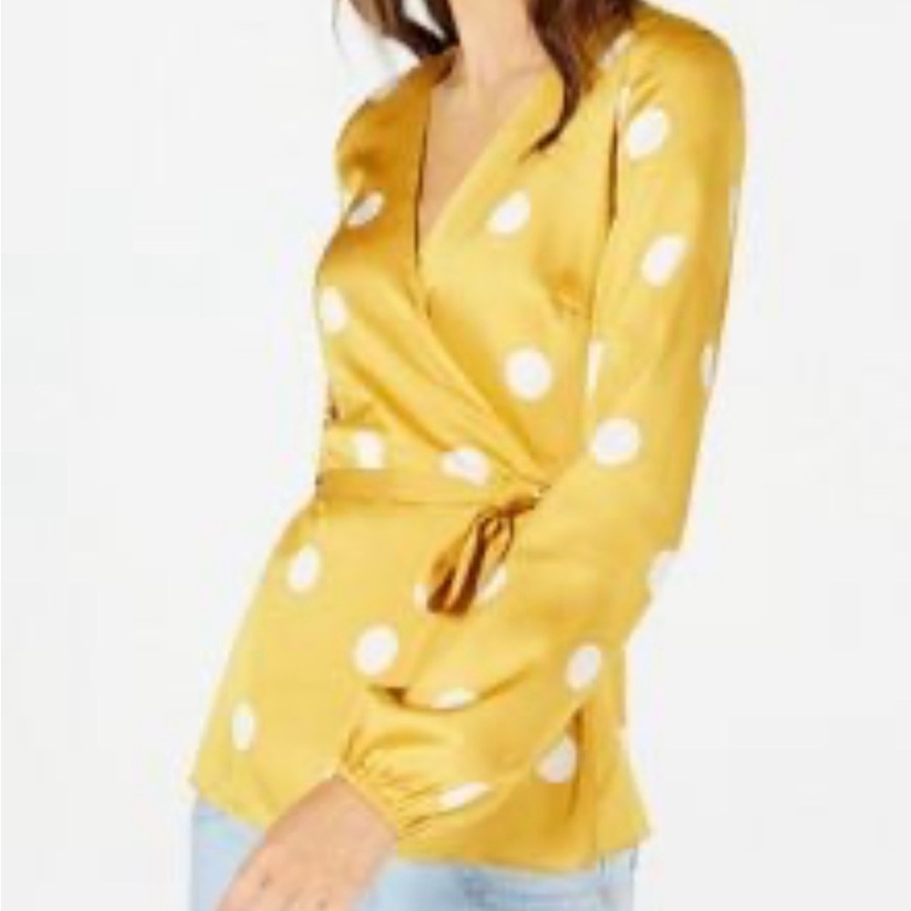 Women’s Blouse